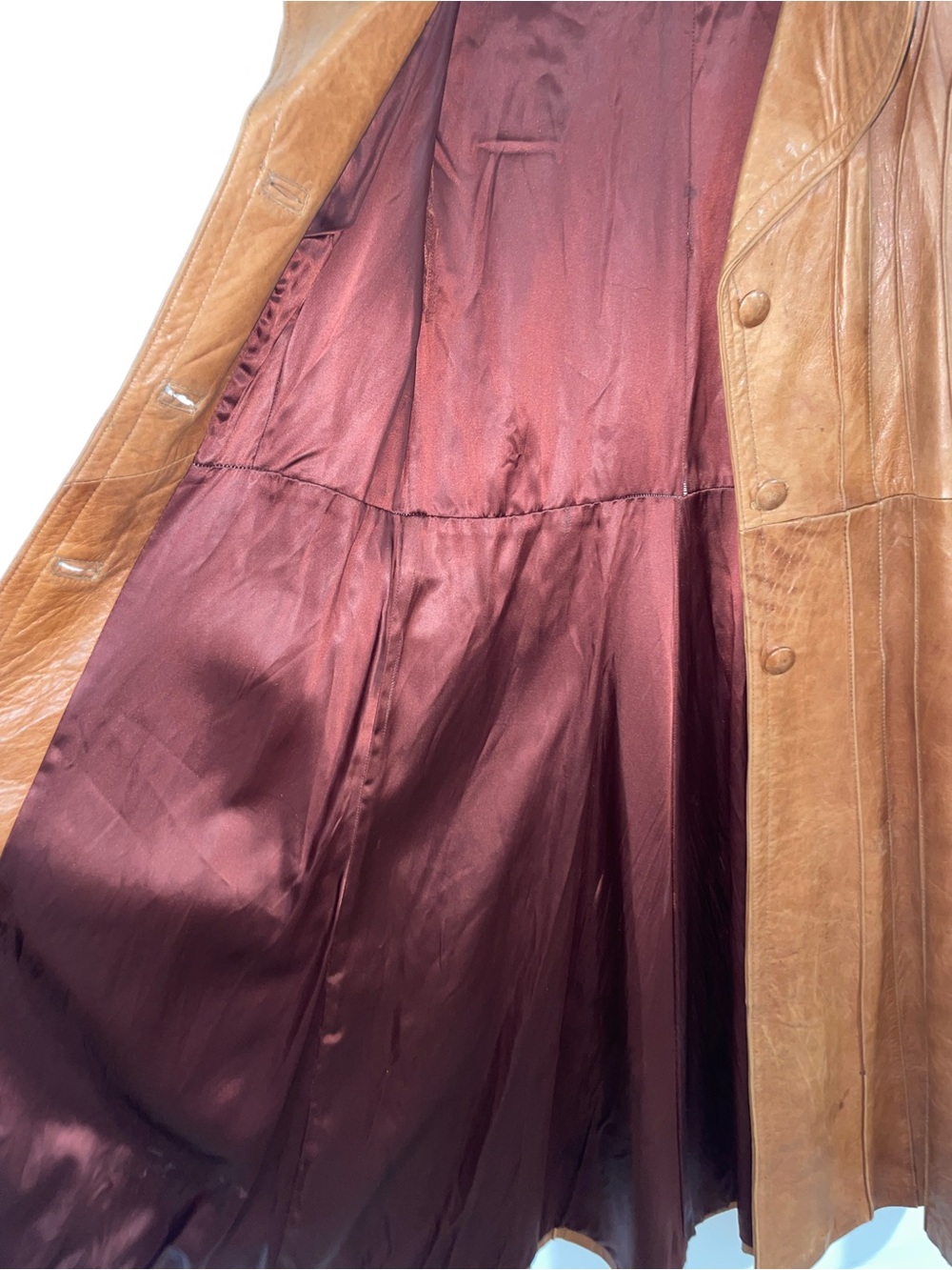 Vintage Women's Tan Leather Trench Coat - Picture 3 of 13